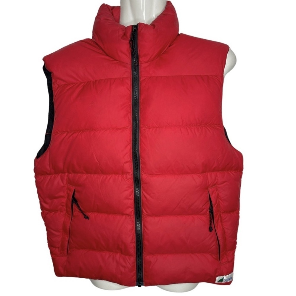 MEC Red Puffer Zip Up Vest Small